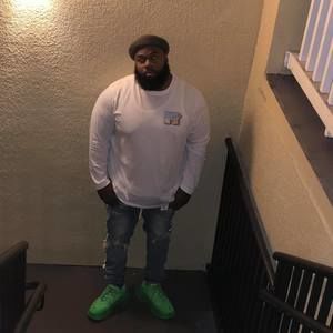 Meet your Posher, Elroy